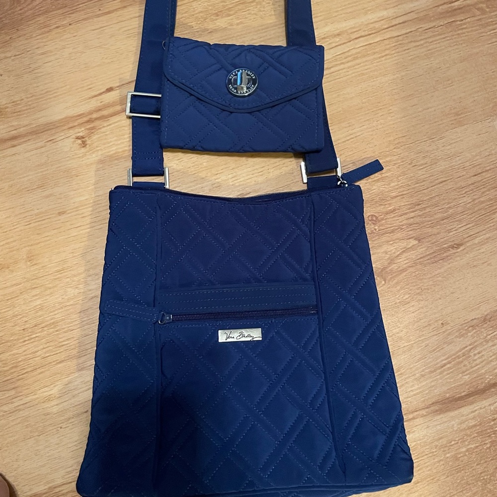 Vera Bradley cross body purse with matching wallet. Color blue